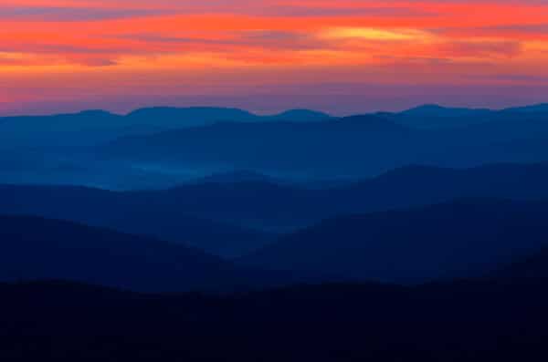 Smoky Mountain Blue mountain SmokyMtnBlue 2 e1647631038156 GD Whalen Photography